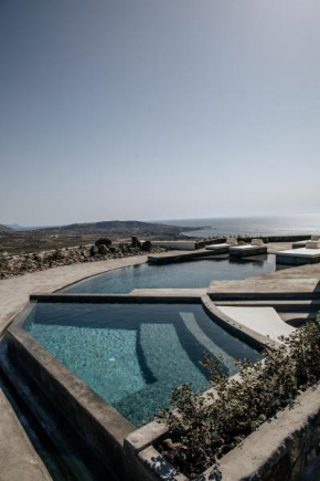 Akrorama private villas and suites